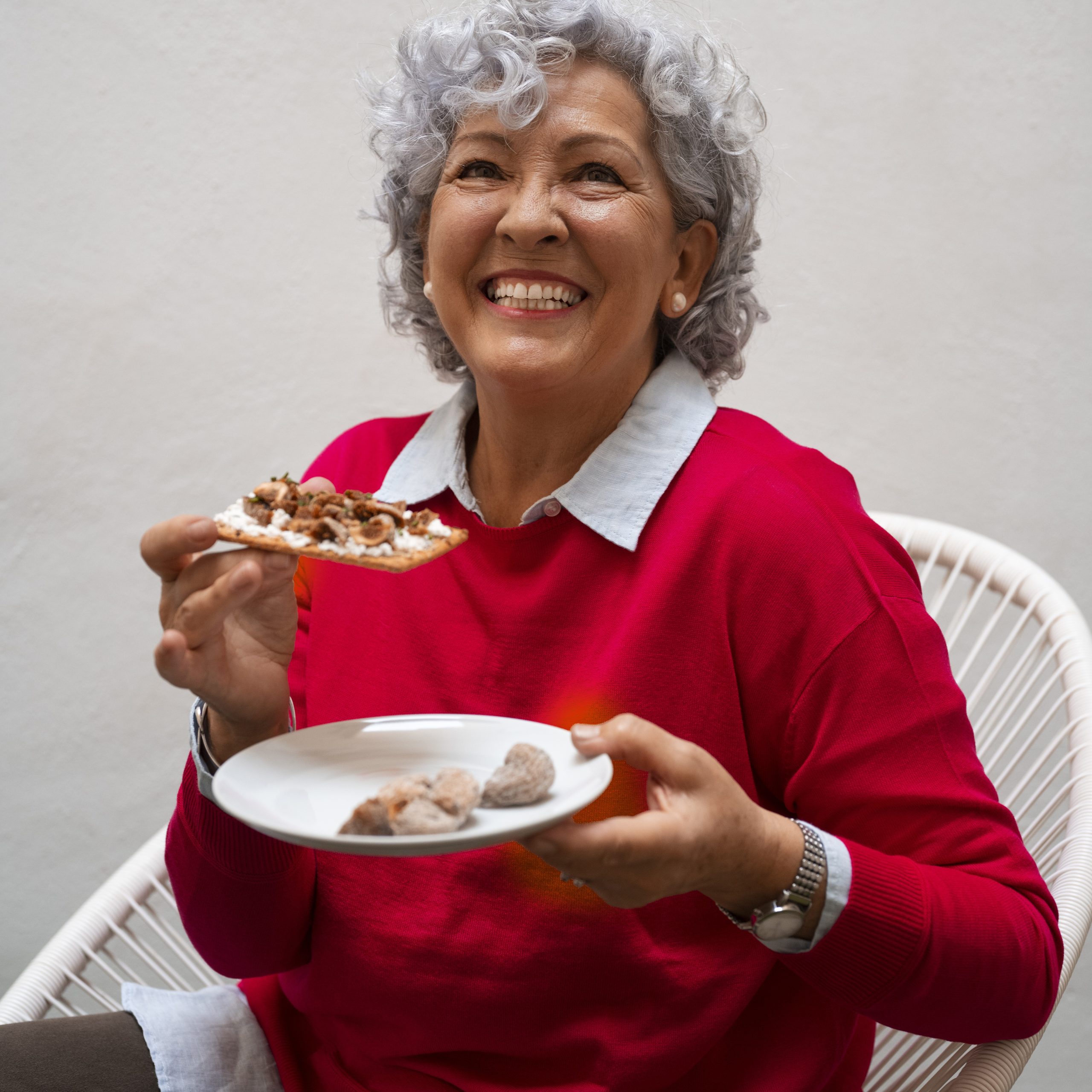 alimentazione e invecchiamento, così cambiano le necessità nutrizionali