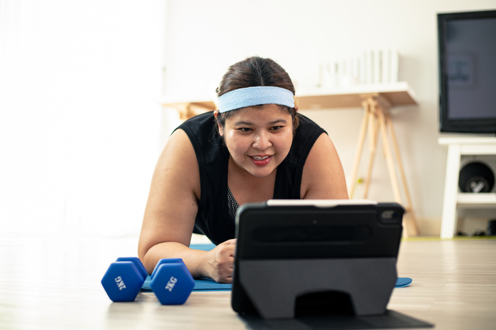 la ricerca di Federconsumatori sul coaching online da parte di personal trainer che danno anche consigli sulla dieta