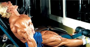 tom platz chi è e perché è celebre per il suo allenamento gambe, tutte le curiosità e gli insegnamenti inerenti a questo campione